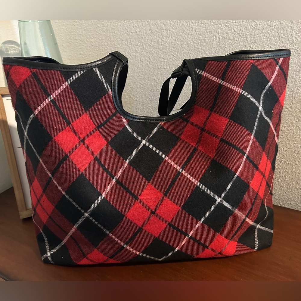 Victorias Secret Plaid Tote Bag NWT - Picture 4 of 9